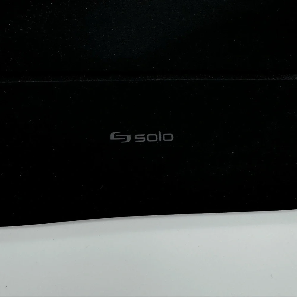 Solo New York Bond Neoprene Laptop Sleeve – Lightweight & Padded